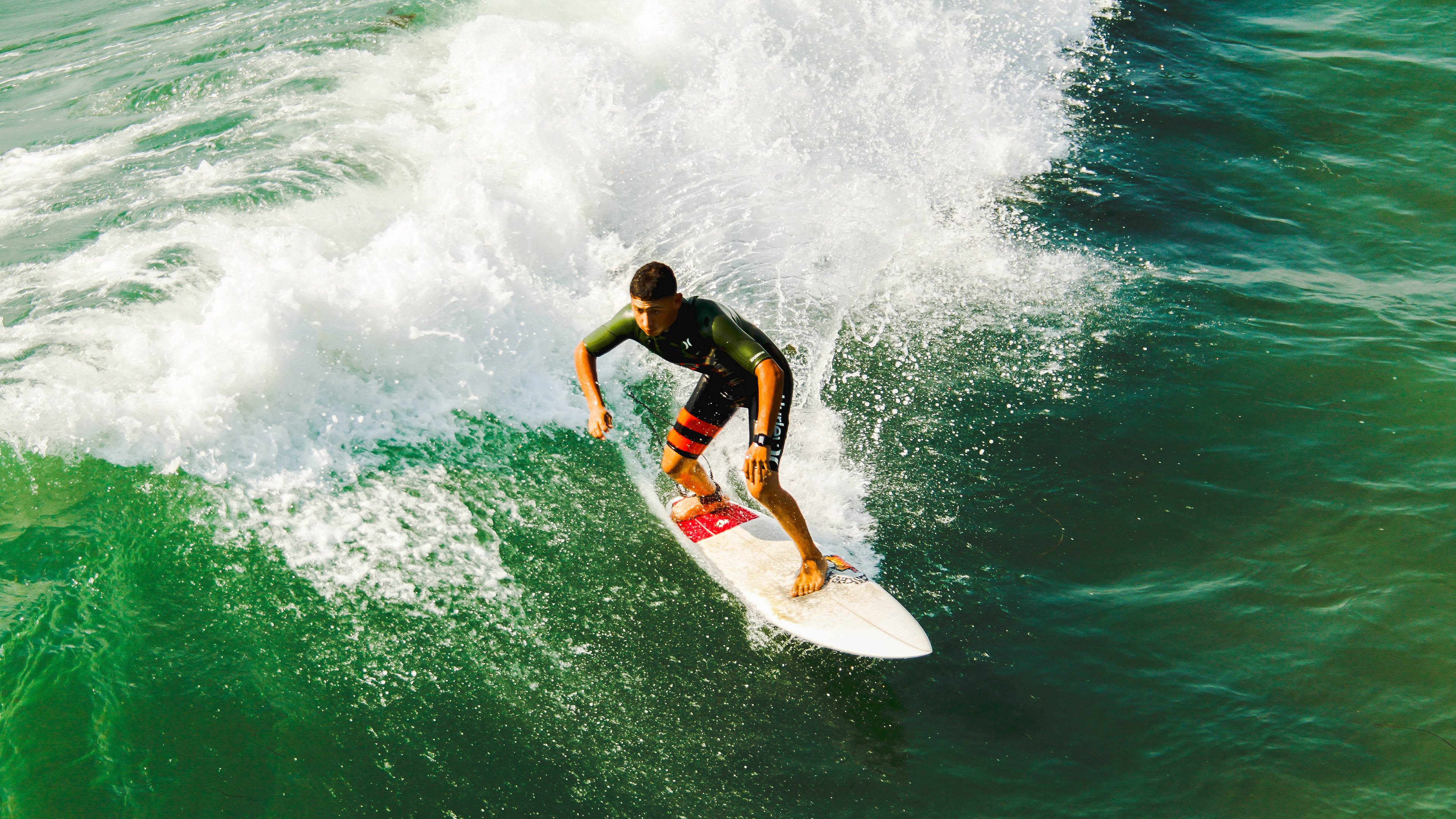 森林狼粉碎尼克斯,欧文在欧冠淘汰赛接管比赛,跨界竞技的统治力启示