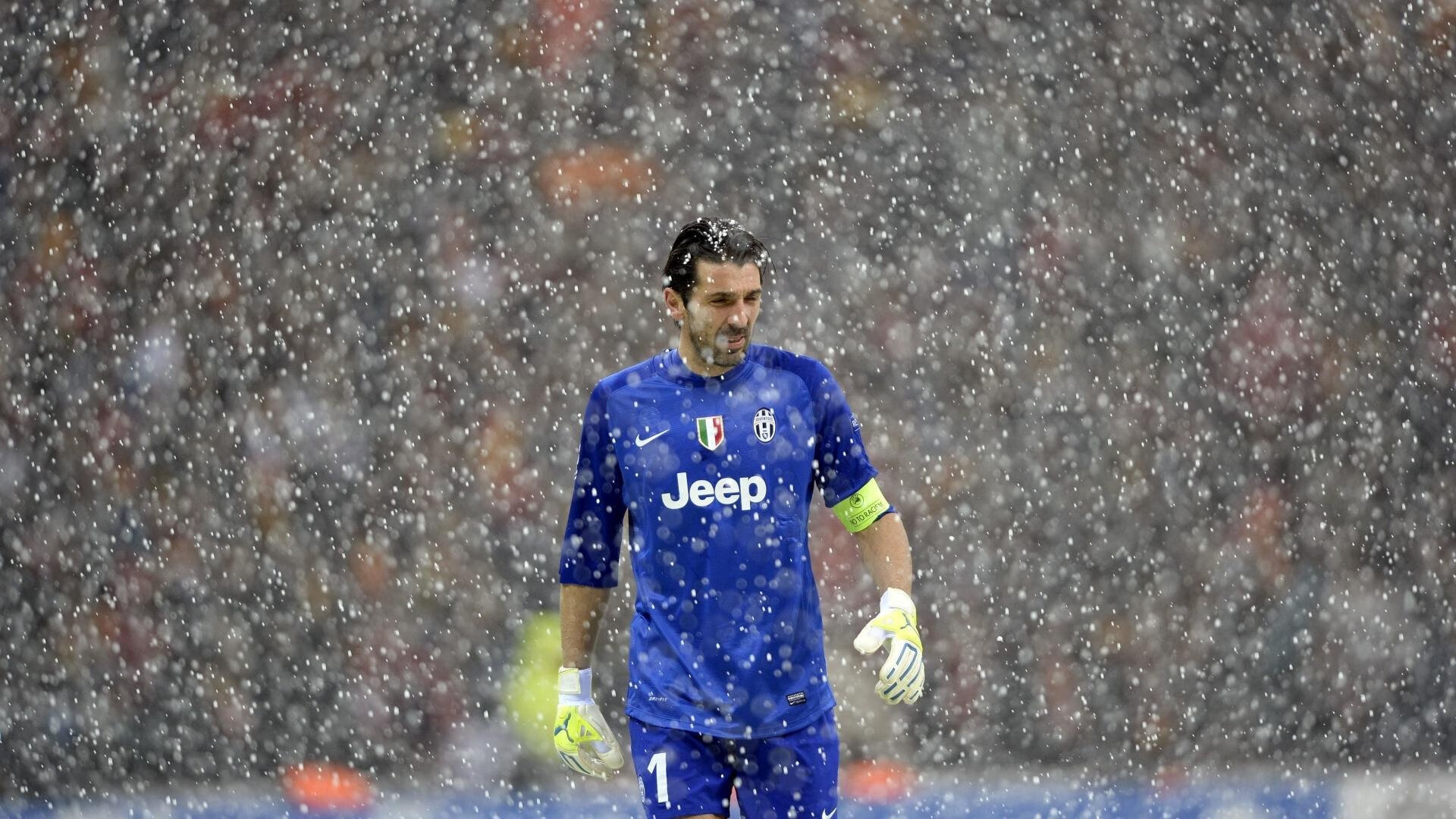 开云体育官方网站-萨内一剑封喉，德意志战车绝境重生—记那记点燃赛场的绝杀